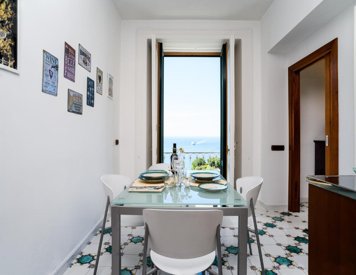 Amalfi Coast Family Luxury Suite Vietri Dış mekan fotoğraf