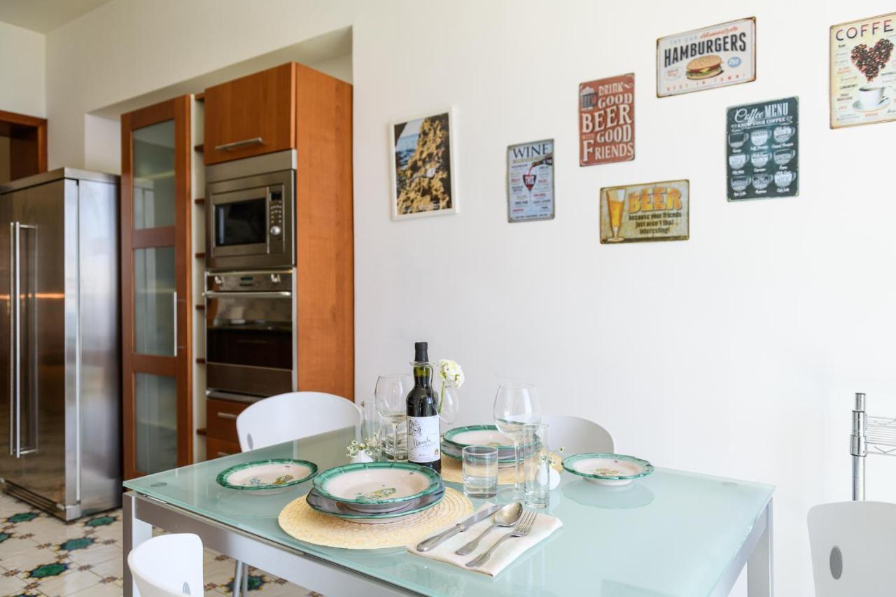 Amalfi Coast Family Luxury Suite Vietri Dış mekan fotoğraf