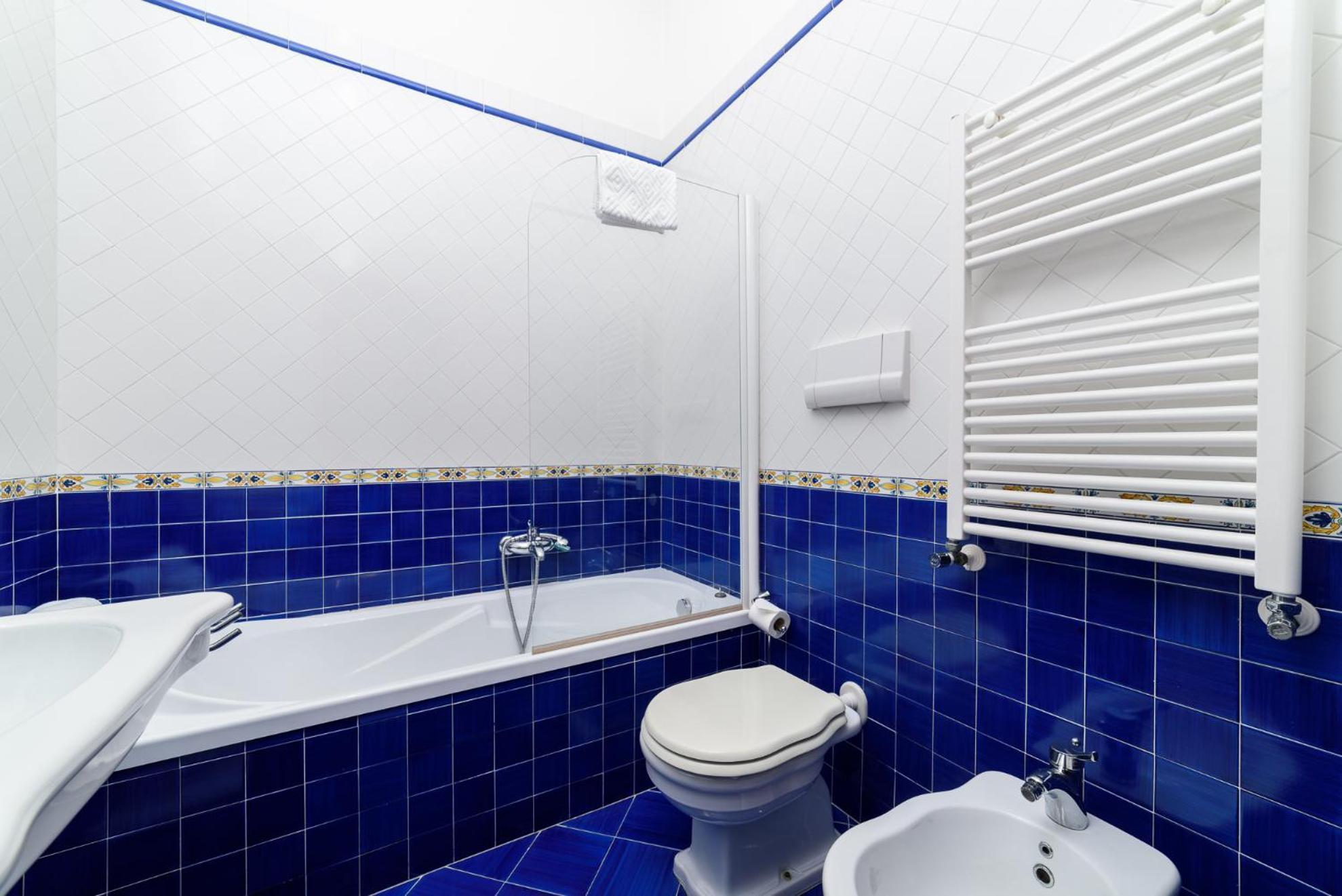 Amalfi Coast Family Luxury Suite Vietri Dış mekan fotoğraf