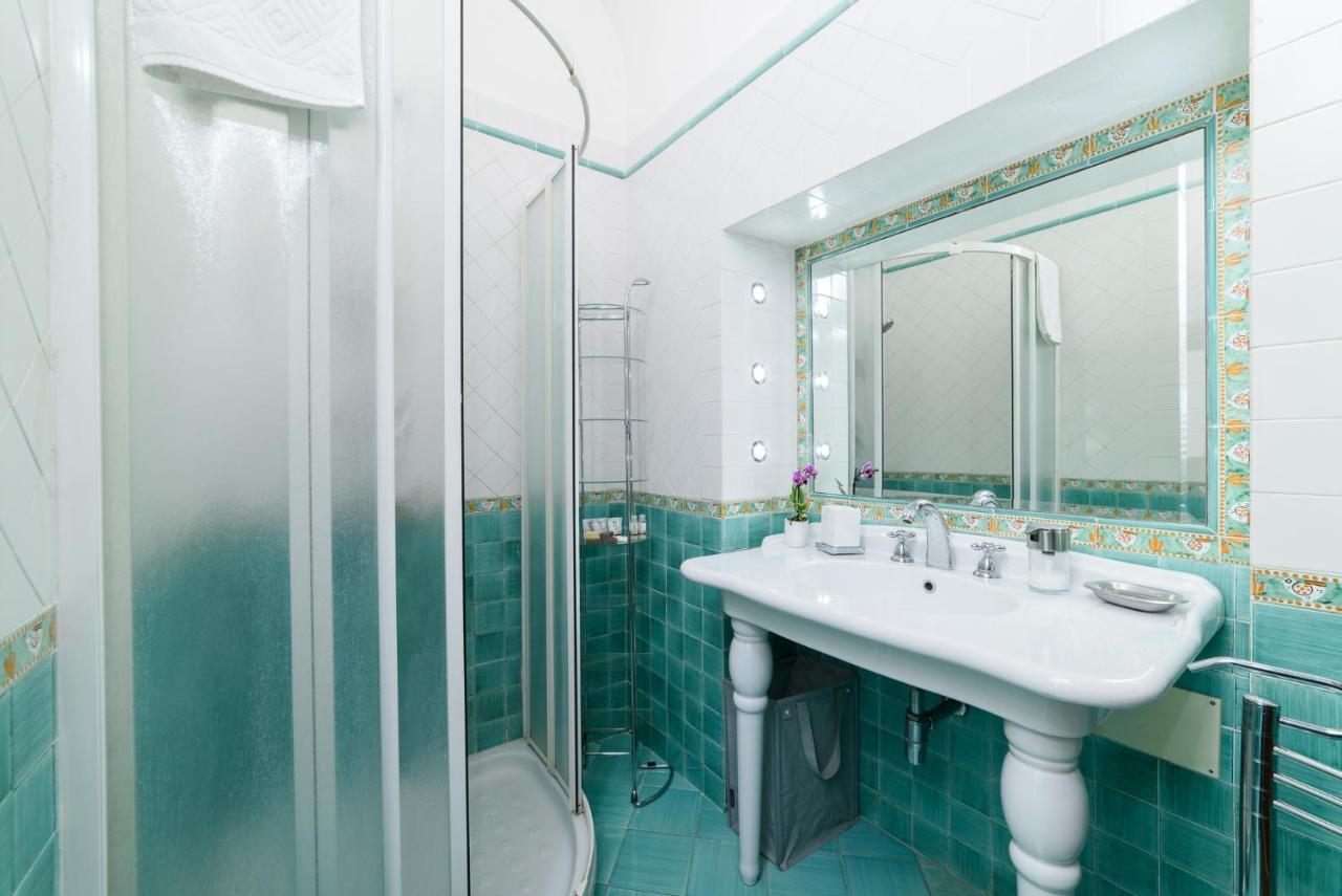 Amalfi Coast Family Luxury Suite Vietri Dış mekan fotoğraf